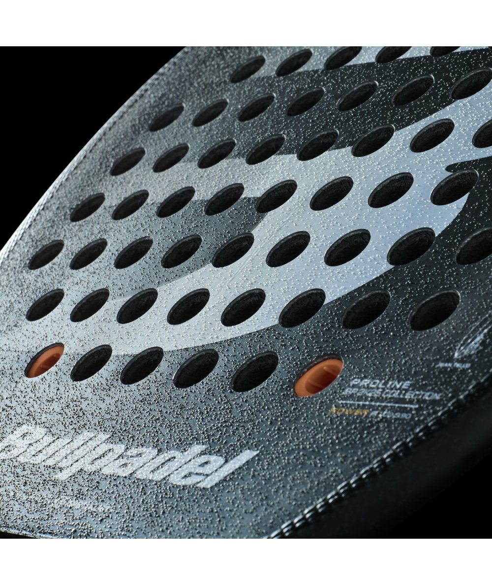 Bullpadel Vertex 04 2025