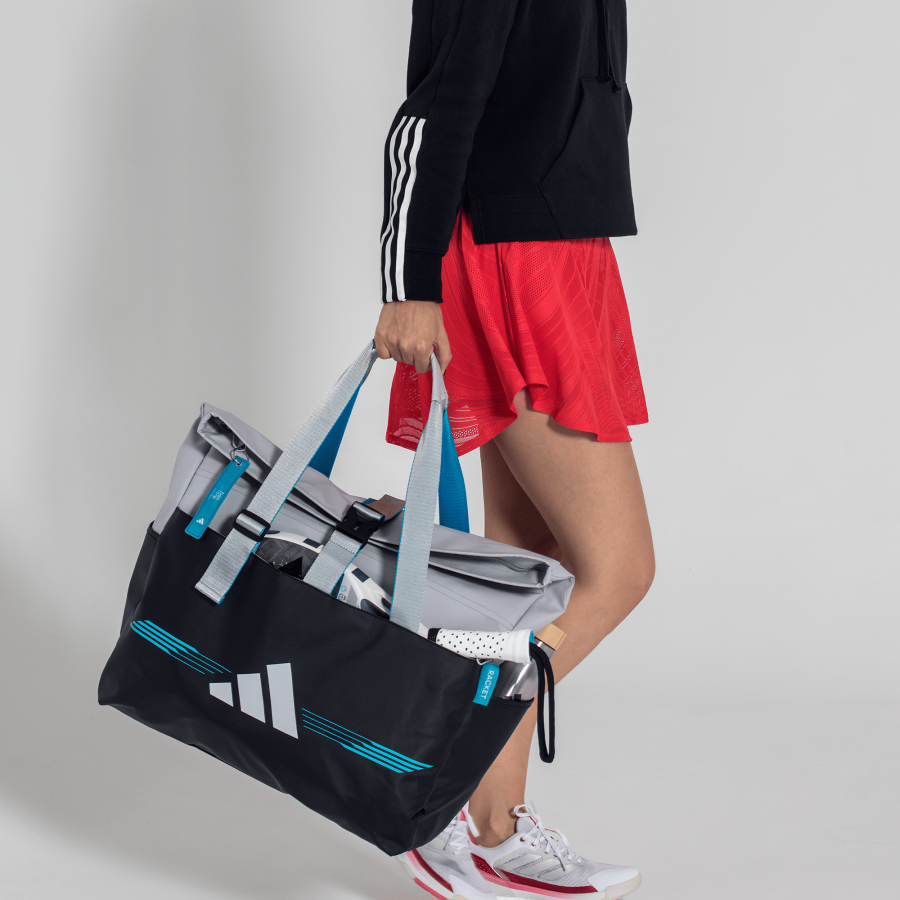 Bolsa Adidas Weekend 3.4 2025 - Martita Ortega