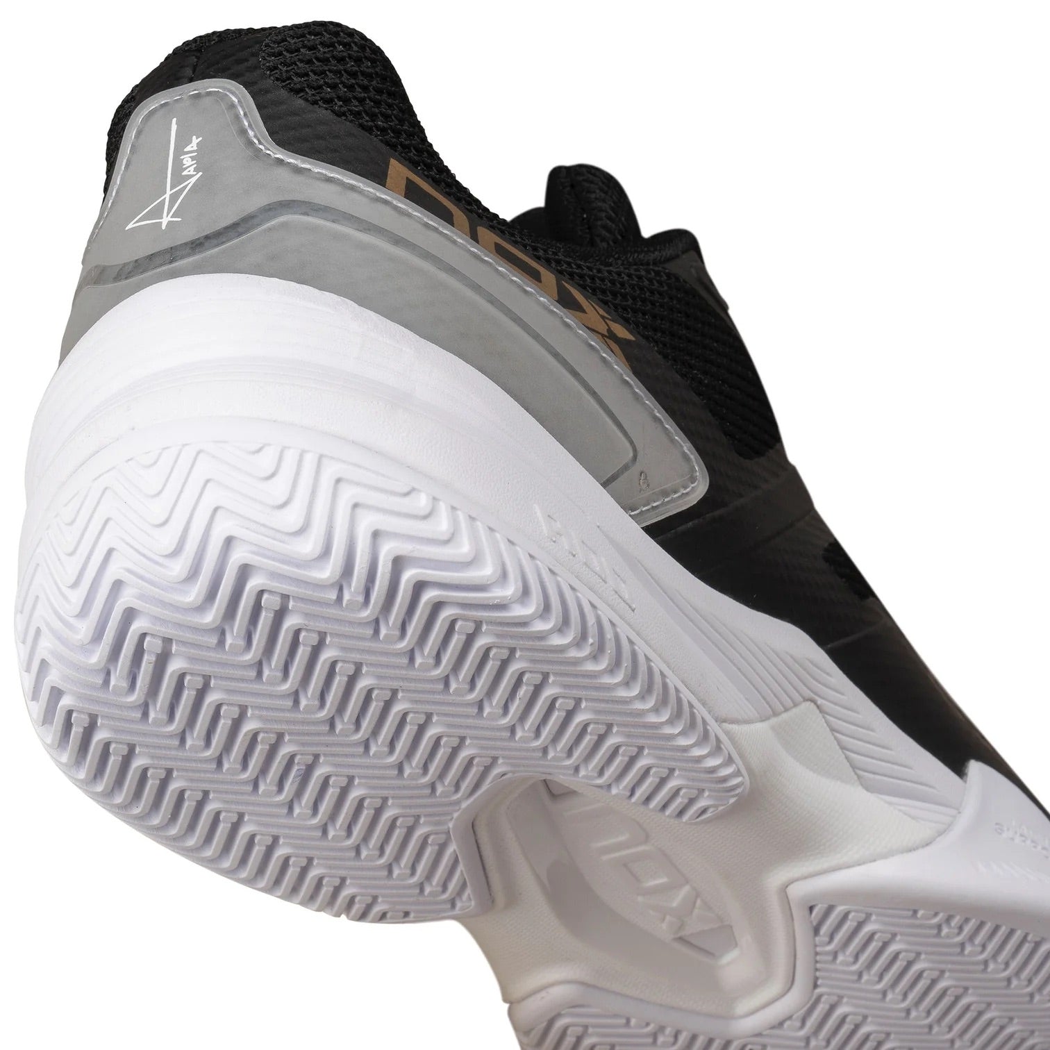 Zapatilla de pádel Nox AT10 Pro 2024 Negro/Oro - Agustín Tapia