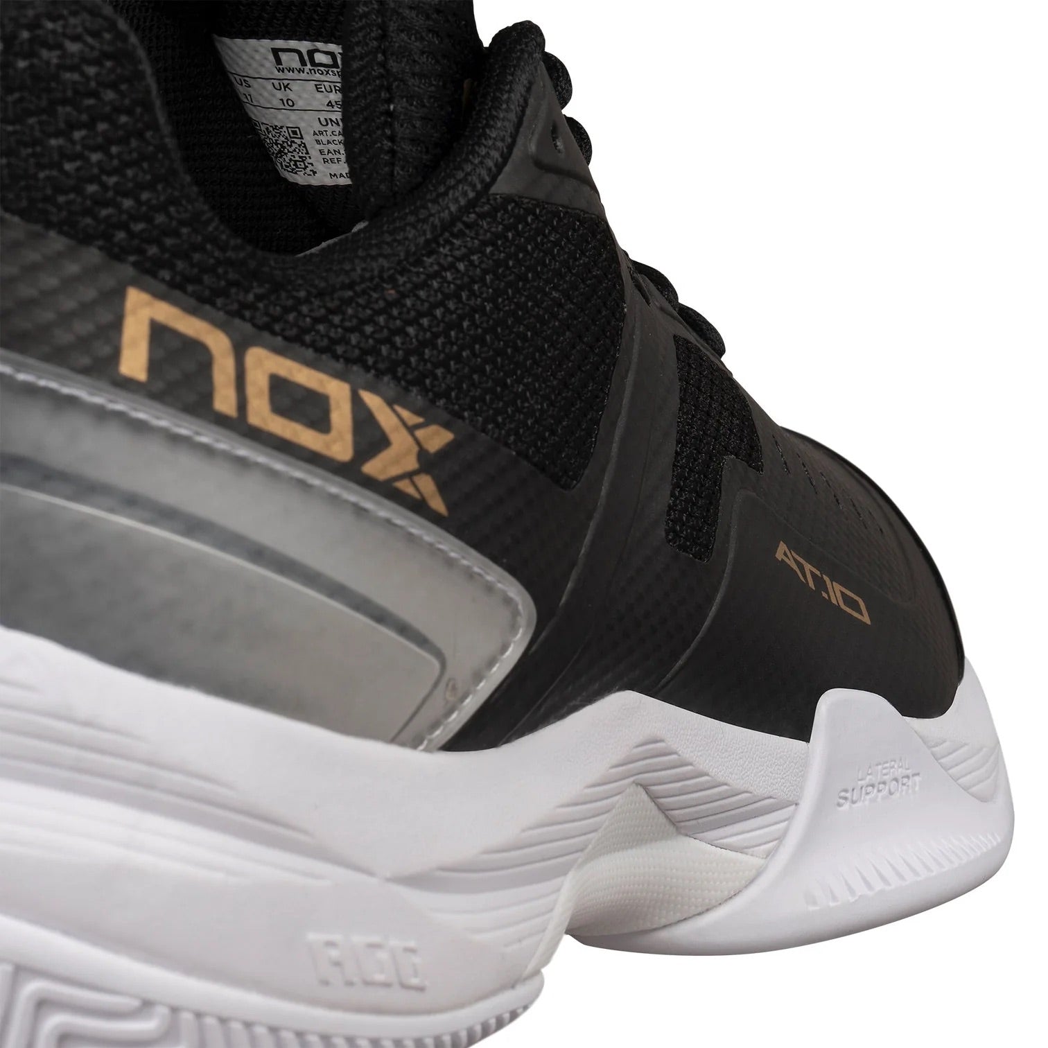Zapatilla de pádel Nox AT10 Pro 2024 Negro/Oro - Agustín Tapia